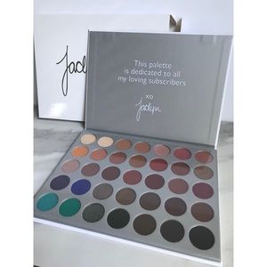 Jaclyn hill morphe eyeshadow palette